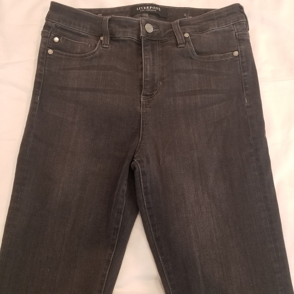 Womens Liverpool Faded Black High Rise Ankle Jeans Size 6
